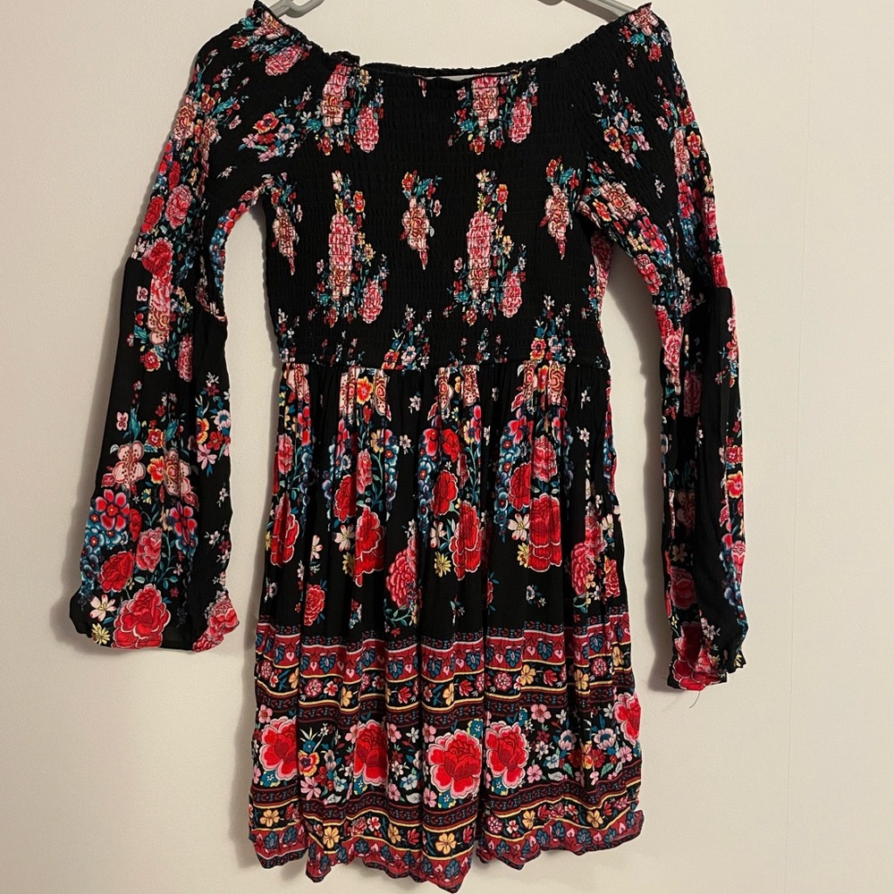 Womens Dress Size Small